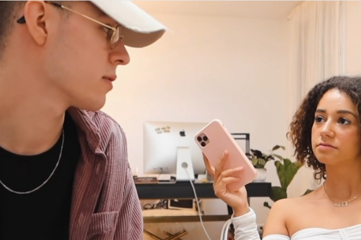 Léna Et Youri Travaillent Sur Un Programme Correction Léna Situation et Seb la Frite rupture, sont-ils séparés ? - Breakflip