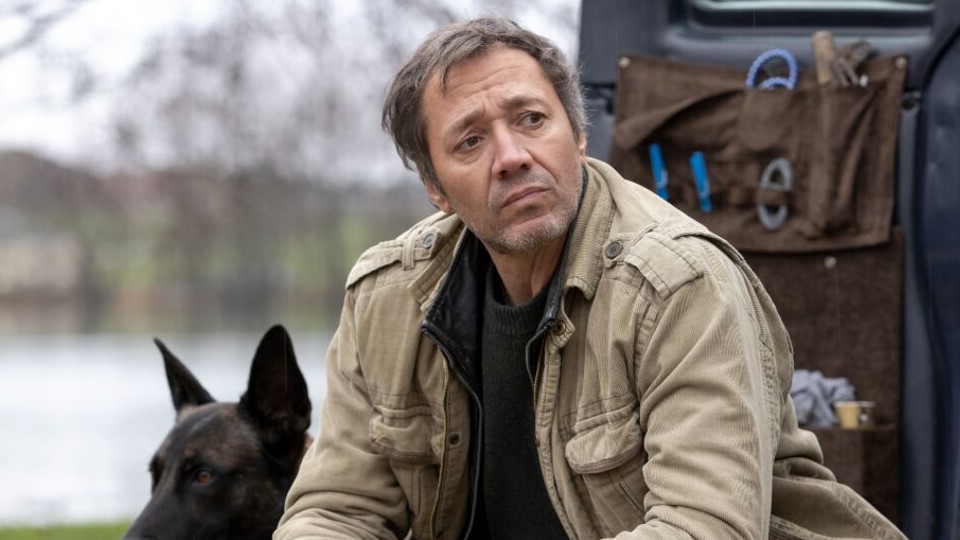 Distribution Le Voyageur, le casting des acteurs et actrices de la série de France 3 Distribution Le Voyageur, le casting des acteurs et actrices de la série de France 3